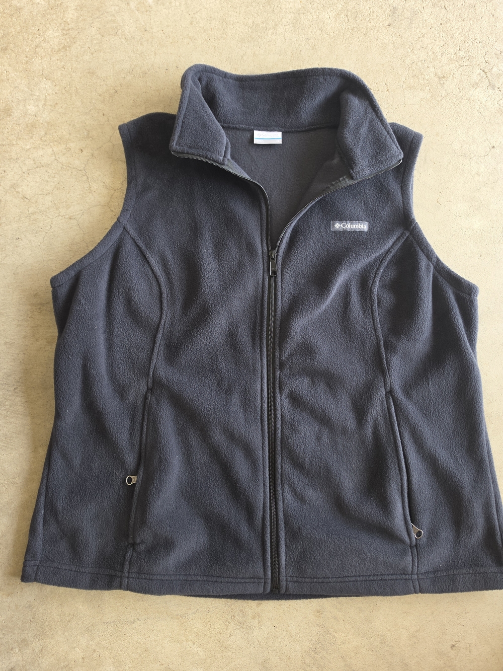 Columbia Women’s XL Black Fleece Full Zip Vest Outdoor Hiking